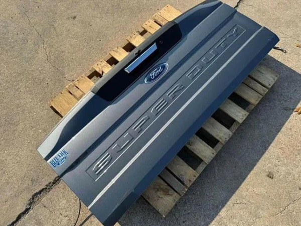 2020-2022 Ford Super Duty OEM Tailgate in Carbonized Grey with Camera and Step for Sale