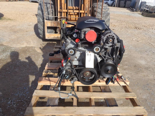 2003 Chevy 6.0 LQ4 Vortec Engine with 4L80E Trans and Wiring – LS Swap Dropout – 41K Miles