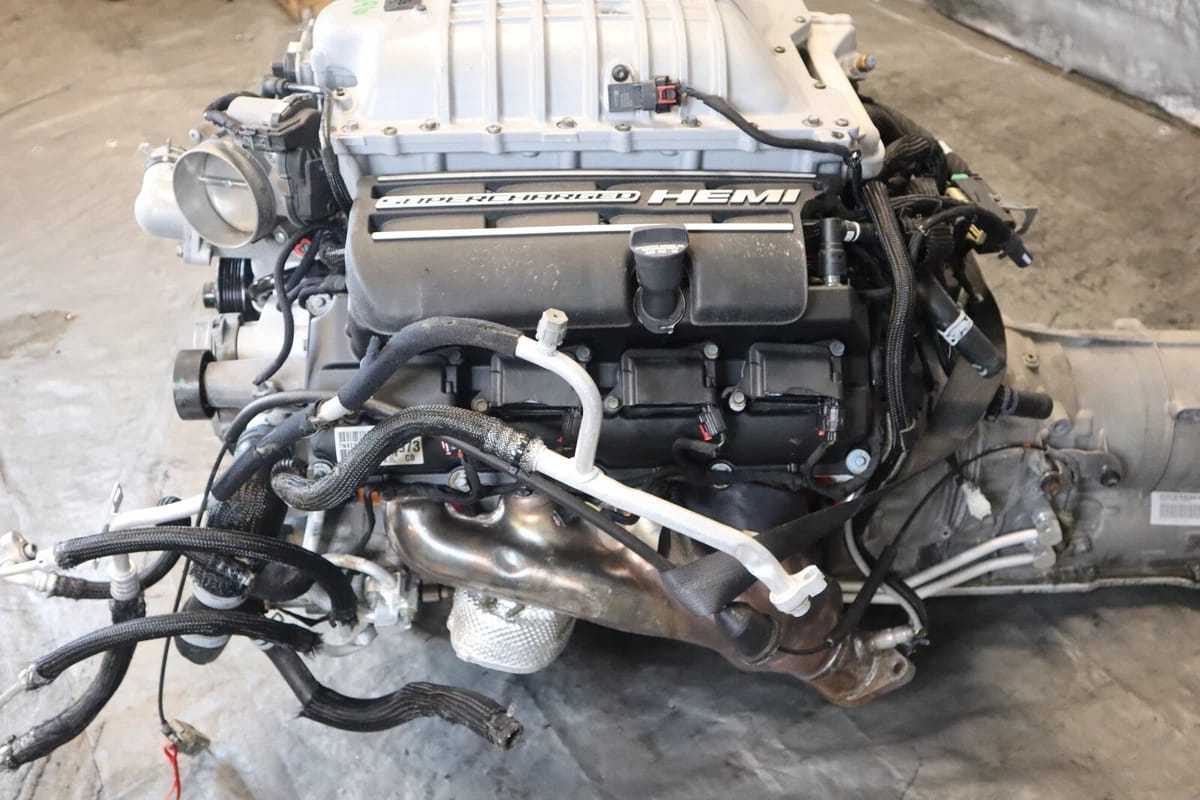 HELLCAT REDEYE 6.2L SUPERCHARGED ENGINE WITH 8HP90 AUTO TRANSMISSION - Image 3