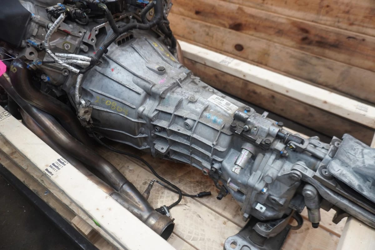 Lt4 6.2l Supercharged Engine & Manual Transmission Dropout - Image 8