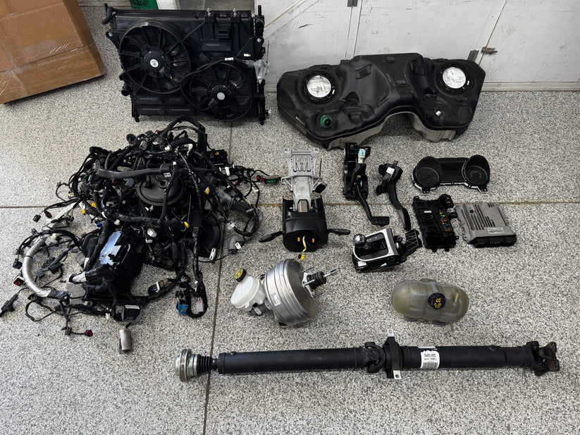 Mustang 5.0 Coyote Gen 3 Engine Drivetrain 10R80 Automatic Auto 34k Miles - Image 17