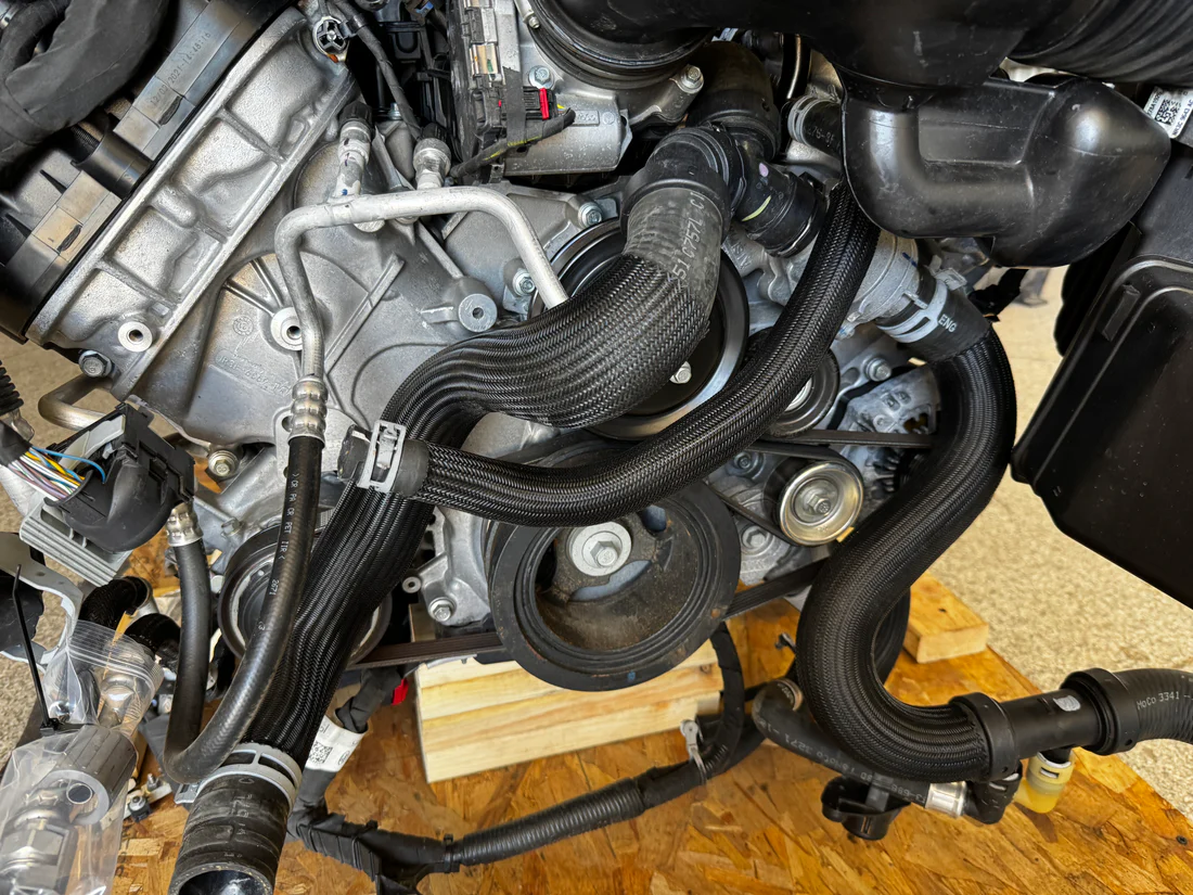 Mustang 5.0 Coyote Gen 3 Engine Drivetrain 10R80 Automatic Auto 34k Miles - Image 11